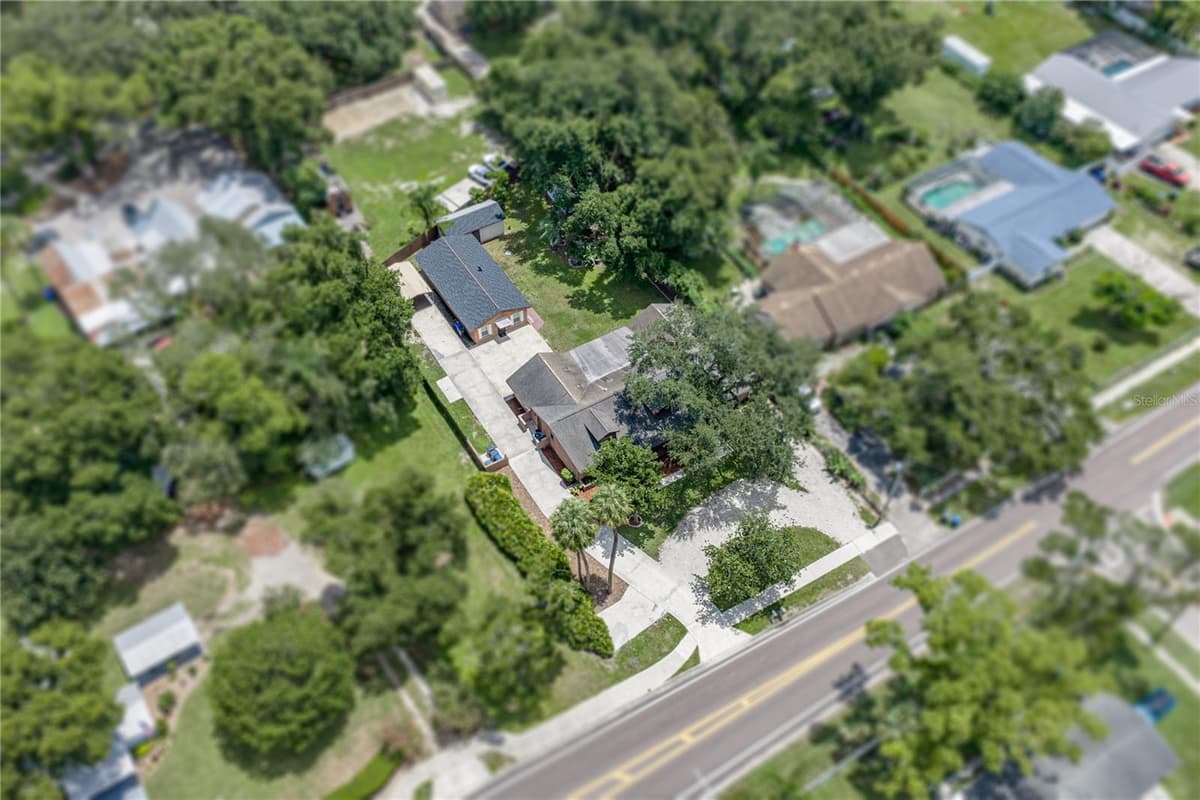 501 BRYAN ROAD — photo 59 of 93