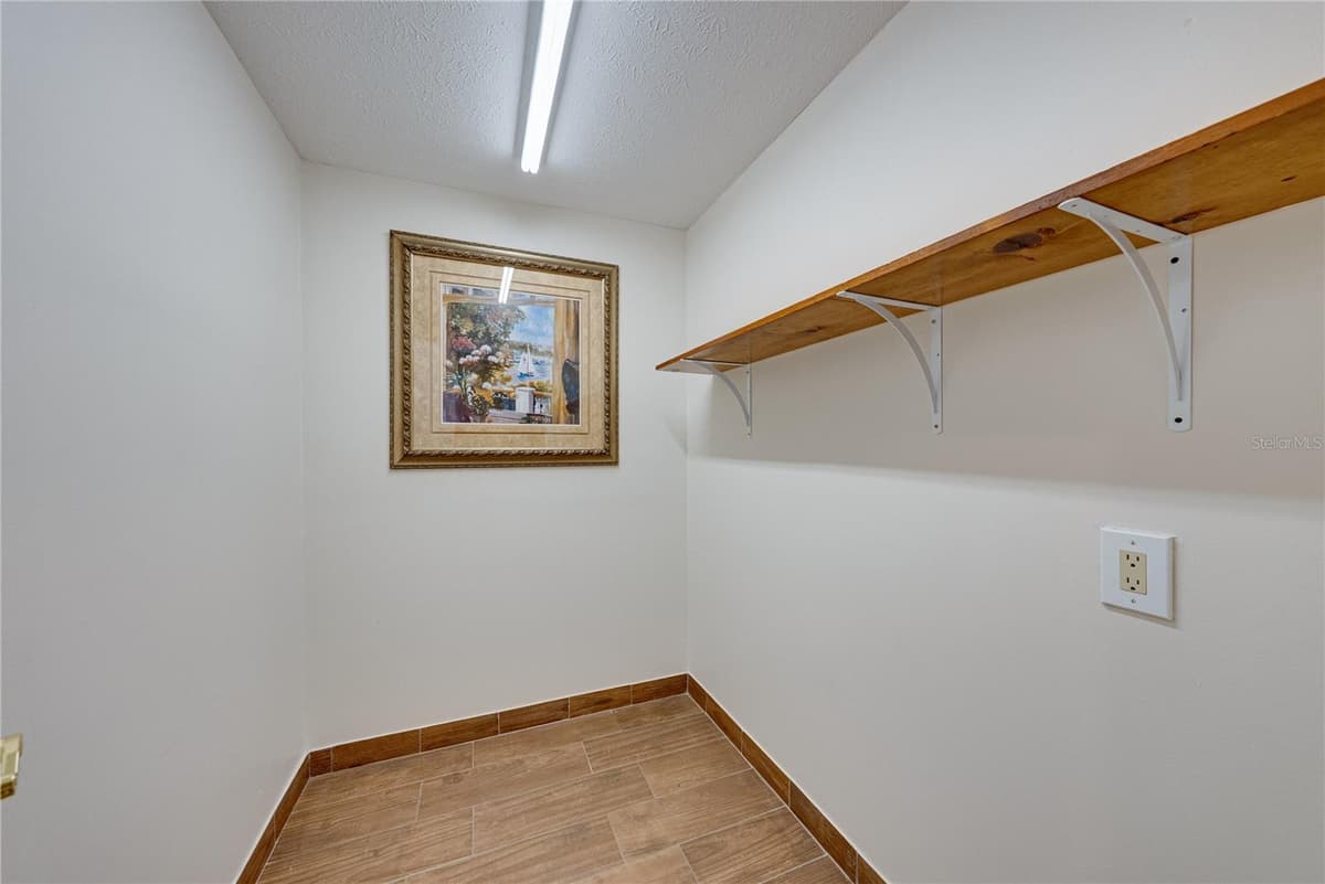 501 BRYAN ROAD — photo 82 of 93