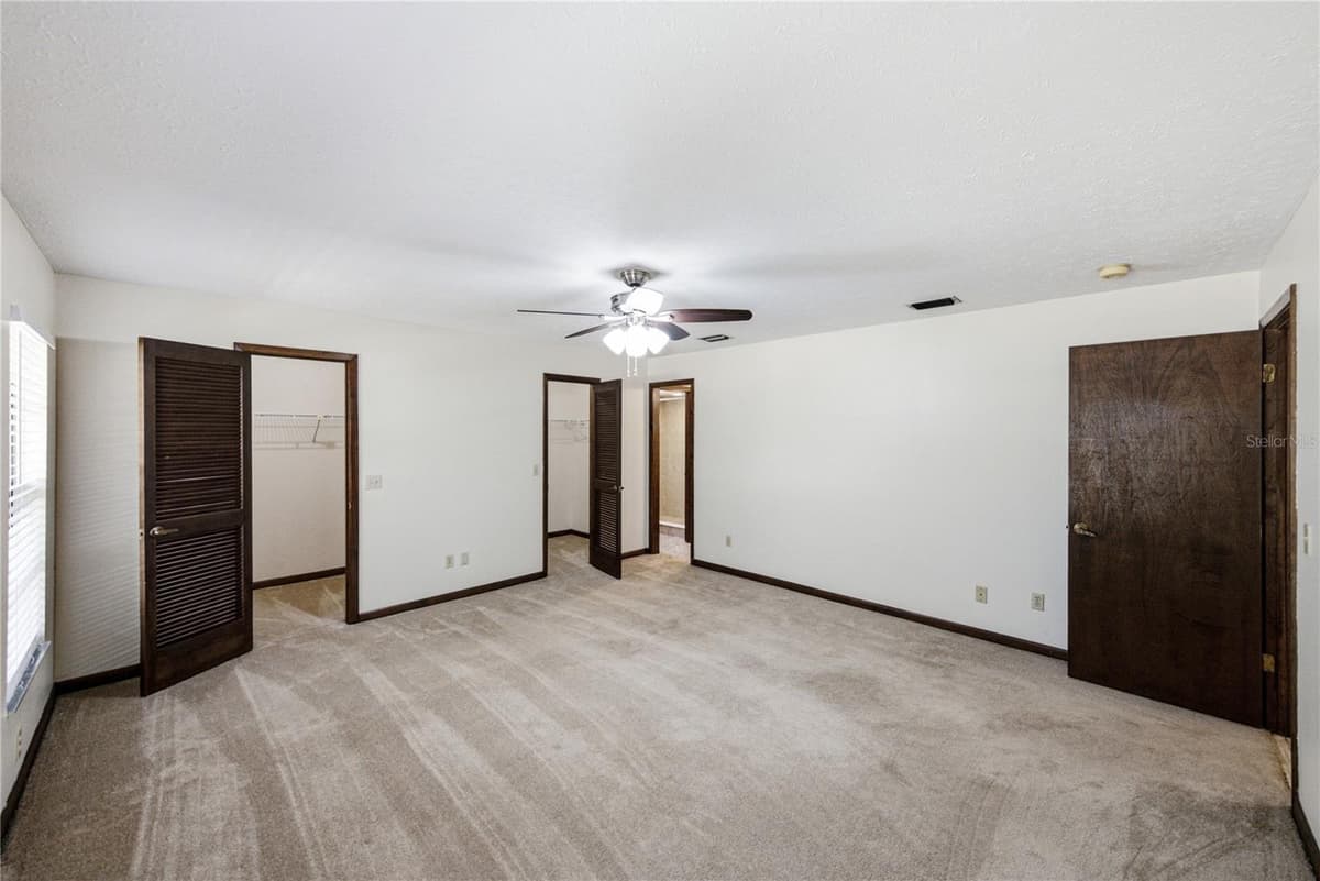 501 BRYAN ROAD — photo 32 of 93
