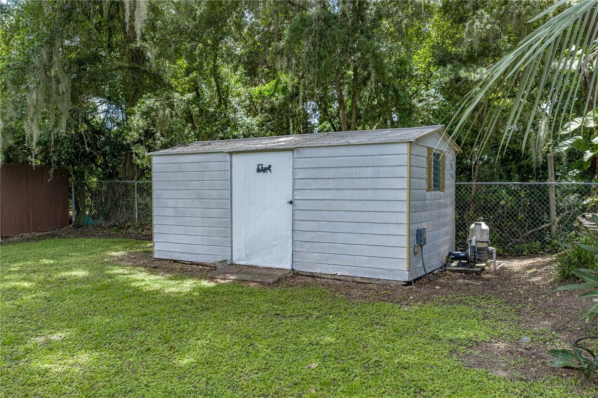 501 BRYAN ROAD — photo 62 of 93