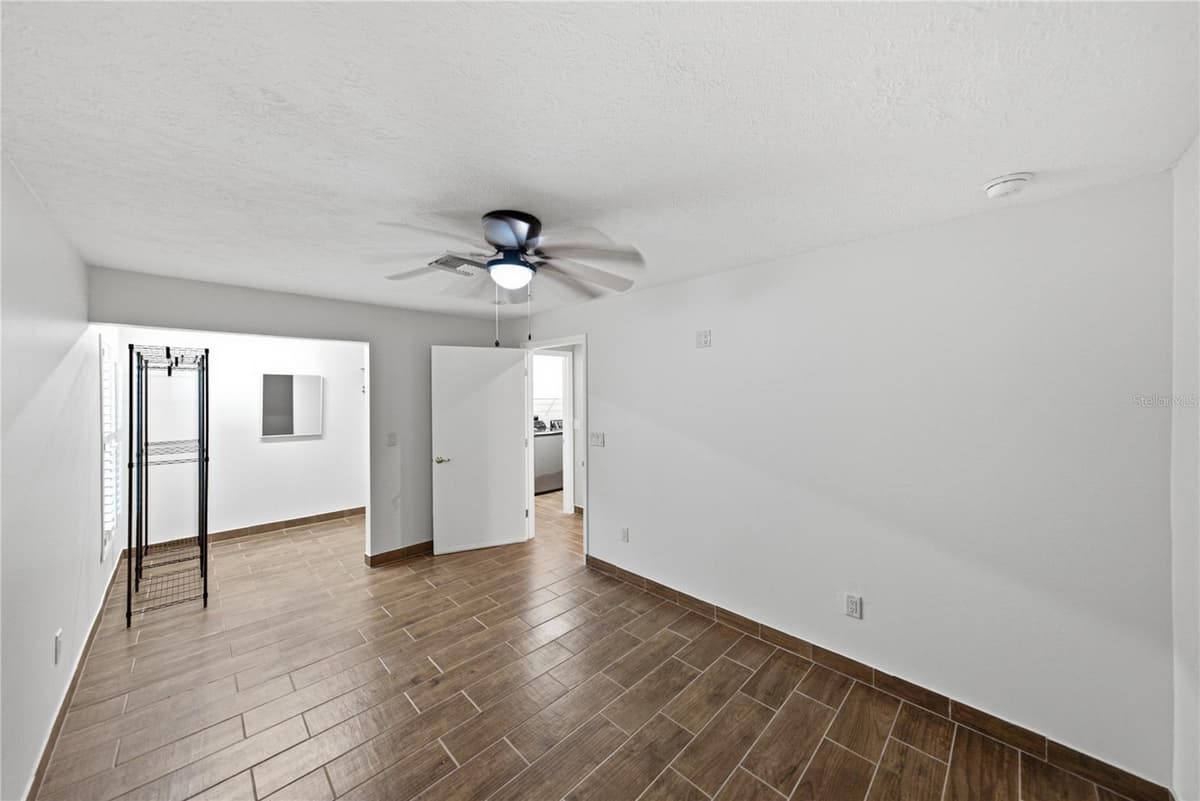 501 BRYAN ROAD — photo 88 of 93