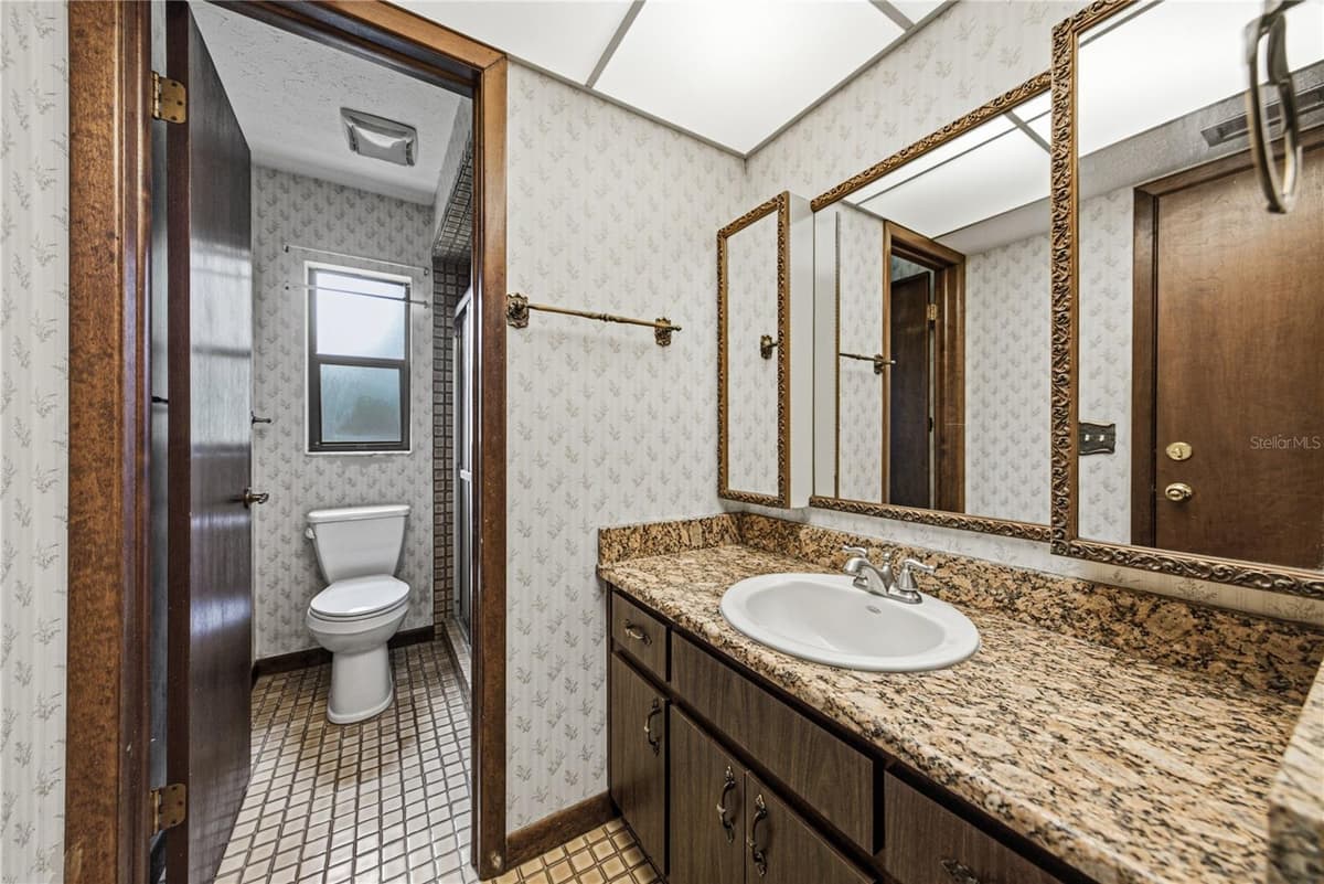 501 BRYAN ROAD — photo 47 of 93