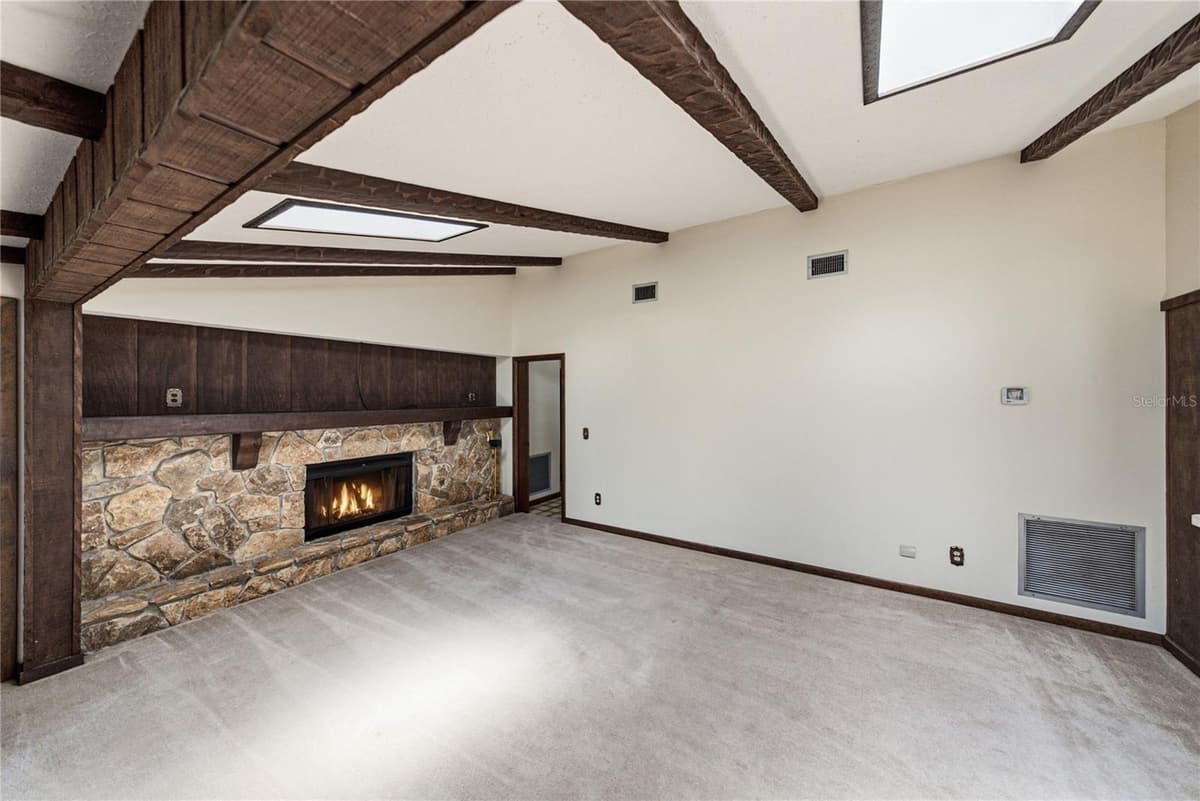 501 BRYAN ROAD — photo 23 of 93