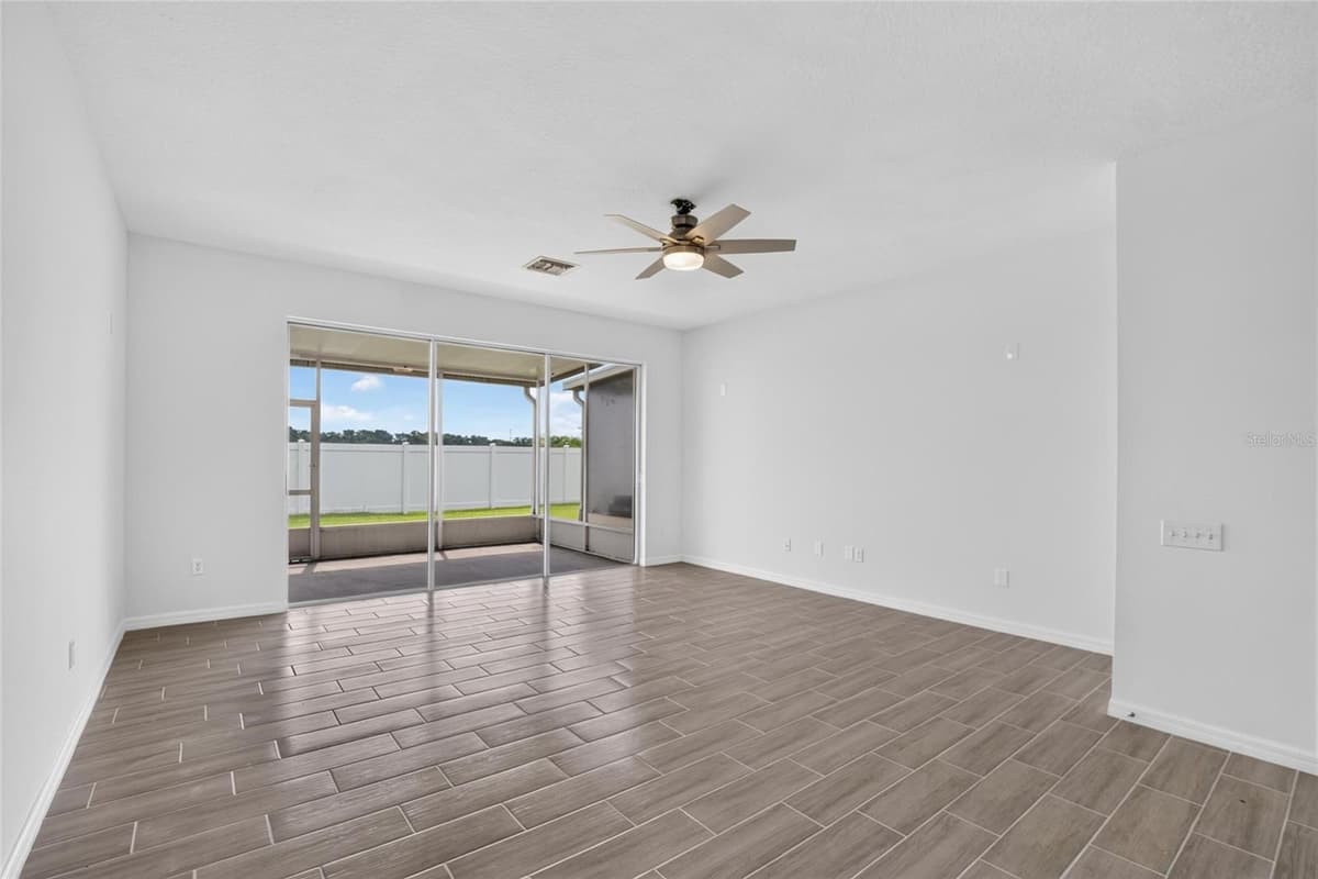4746 POND RIDGE DRIVE — photo 5 of 30