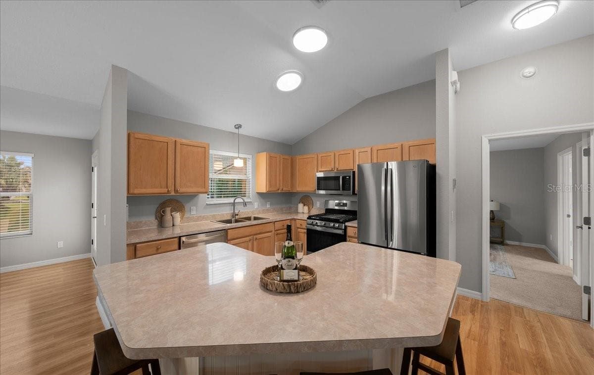 3048 GLENWOOD PLACE — photo 32 of 87