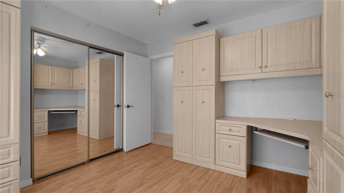 3744 GATEWOOD DRIVE — photo 14 of 26