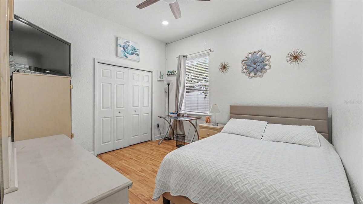 6726 HARTSWORTH DRIVE — photo 47 of 75