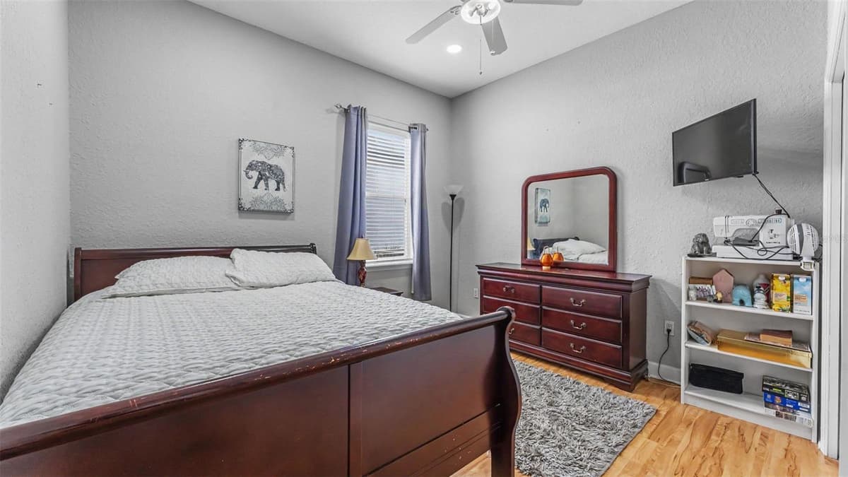 6726 HARTSWORTH DRIVE — photo 51 of 75