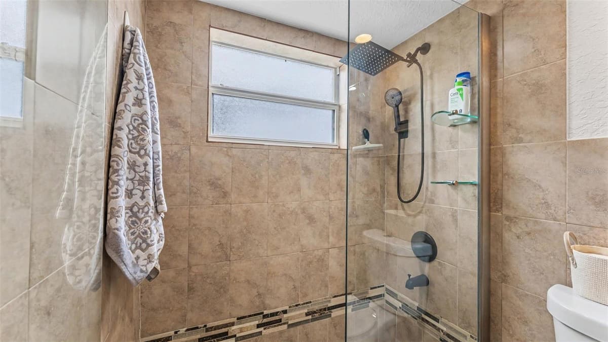 6726 HARTSWORTH DRIVE — photo 50 of 75