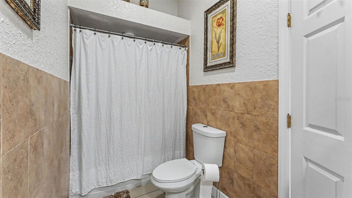 6726 HARTSWORTH DRIVE — photo 56 of 75