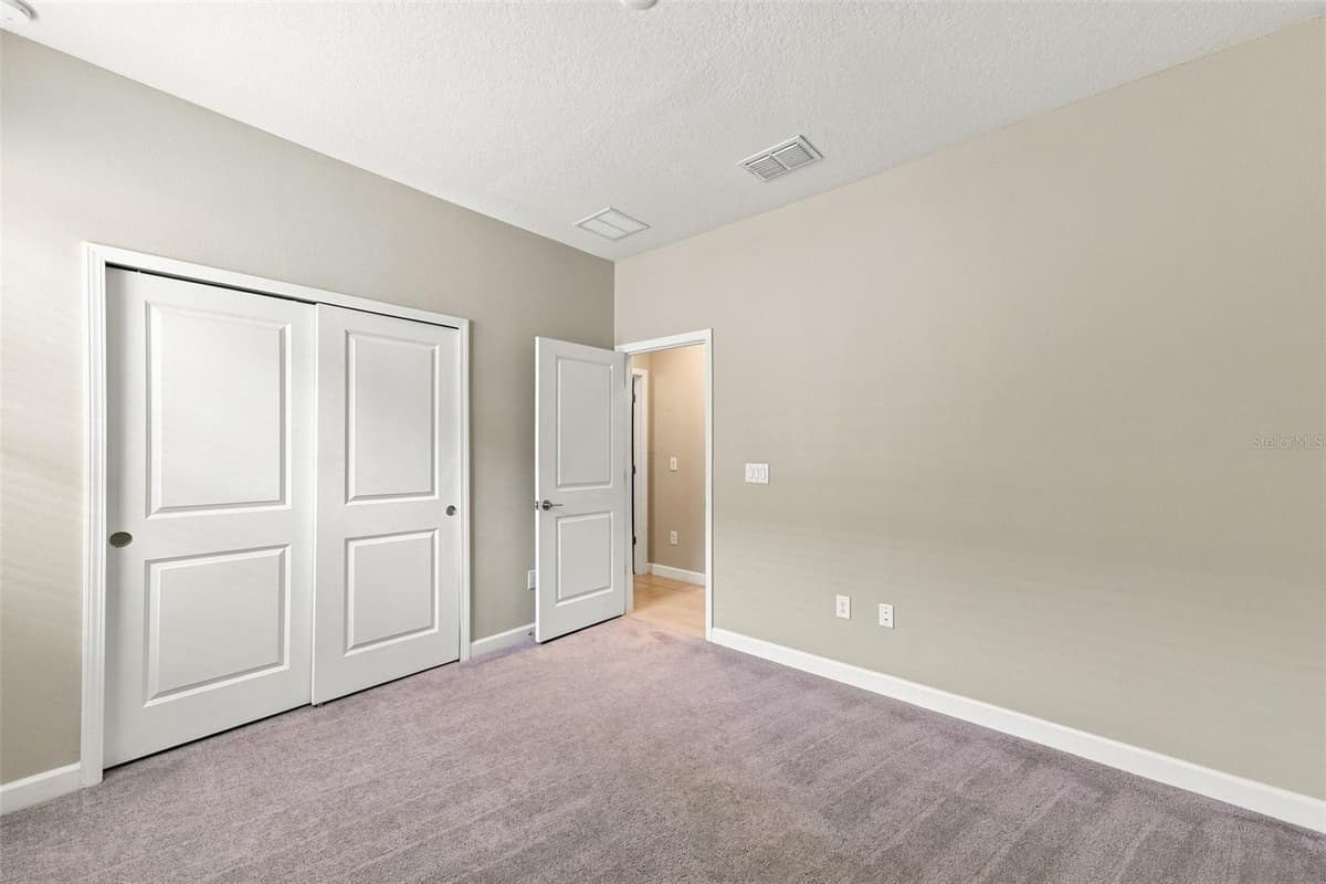 5231 WINDY GROVE DRIVE — photo 27 of 58