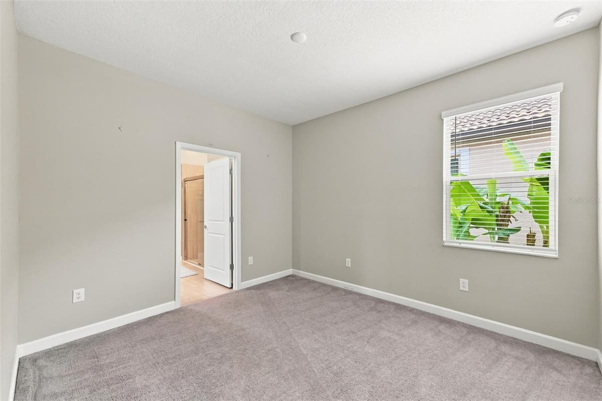 5231 WINDY GROVE DRIVE — photo 28 of 58