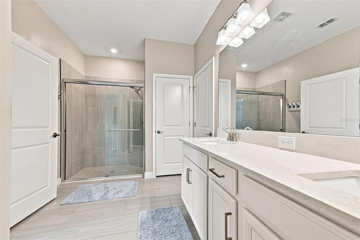 5231 WINDY GROVE DRIVE — photo 34 of 58