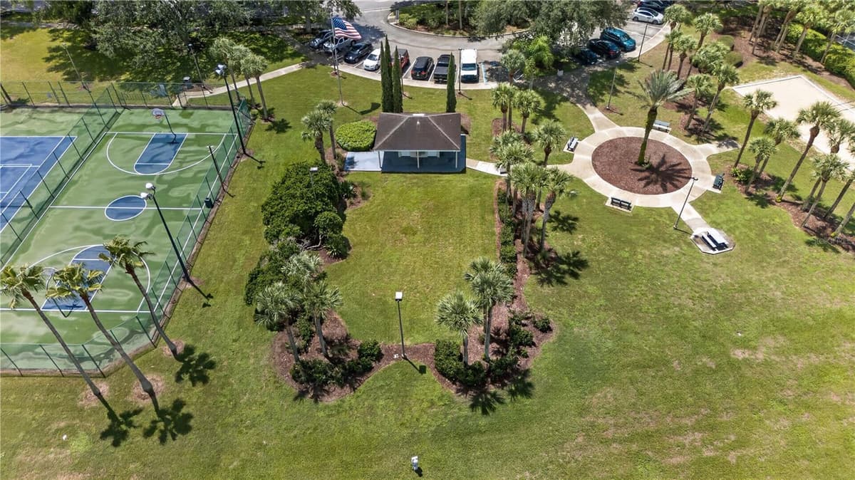 706 LOCKBREEZE DRIVE — photo 63 of 78
