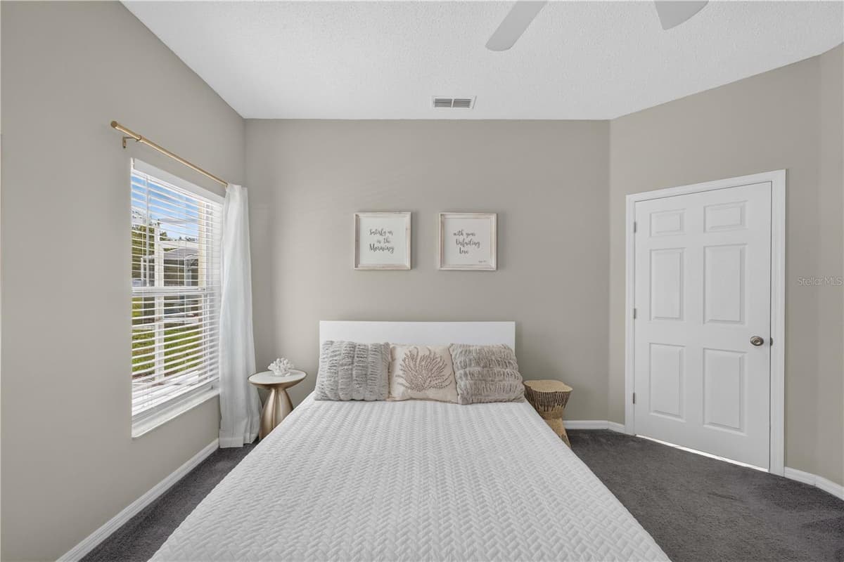 706 LOCKBREEZE DRIVE — photo 30 of 78