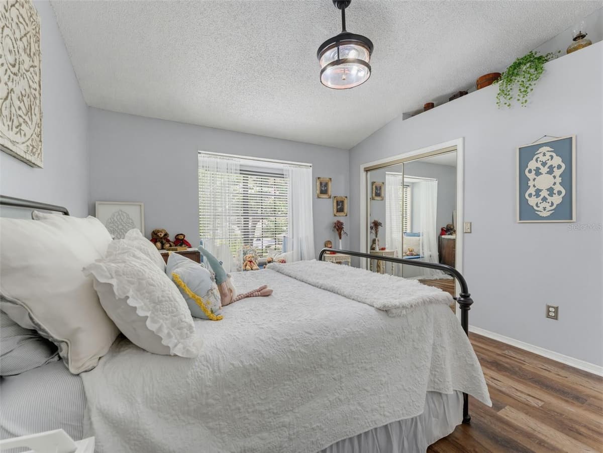 5100 BURCHETTE ROAD — photo 48 of 98