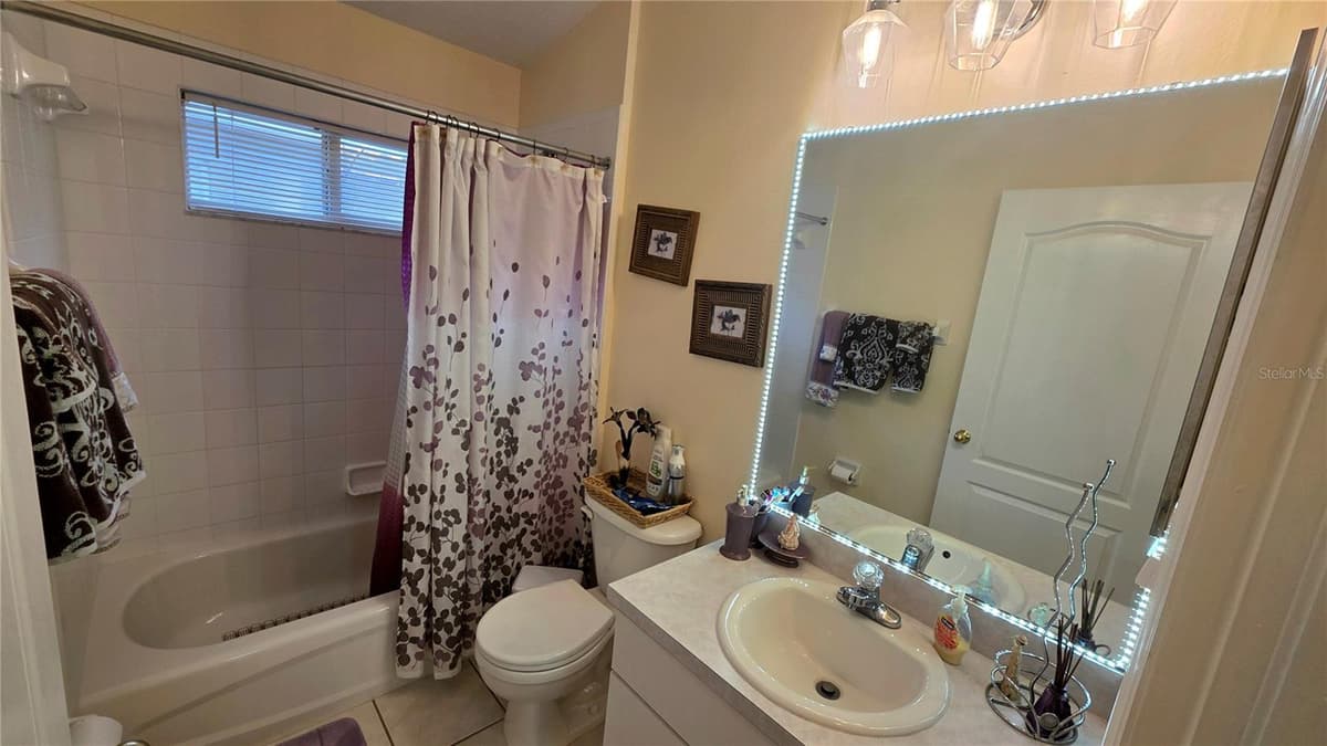 9708 WHITE BARN WAY — photo 4 of 32