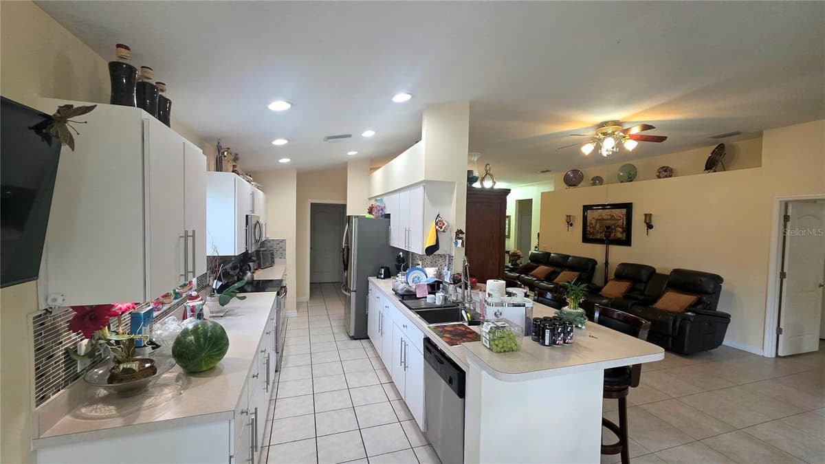 9708 WHITE BARN WAY — photo 15 of 32