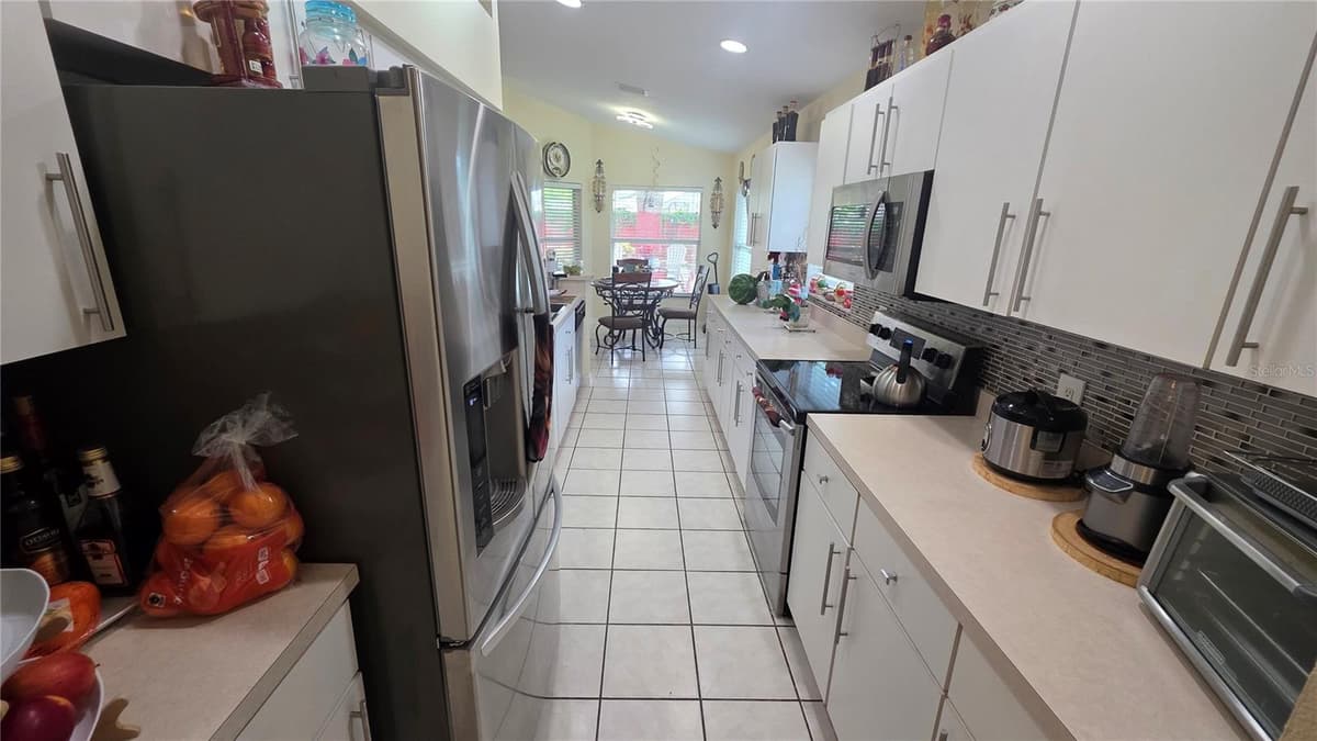 9708 WHITE BARN WAY — photo 13 of 32