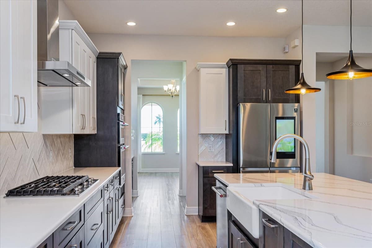 8222 TOPSAIL PLACE — photo 11 of 52