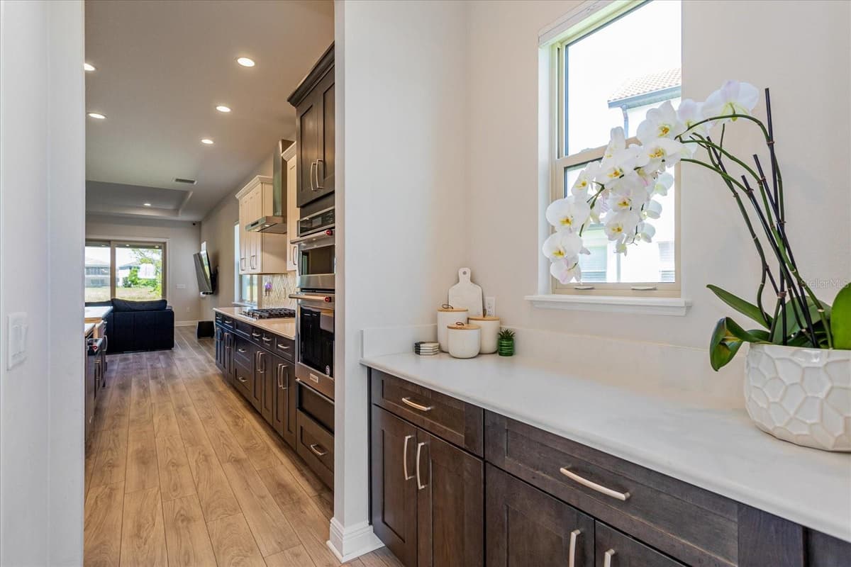 8222 TOPSAIL PLACE — photo 12 of 52