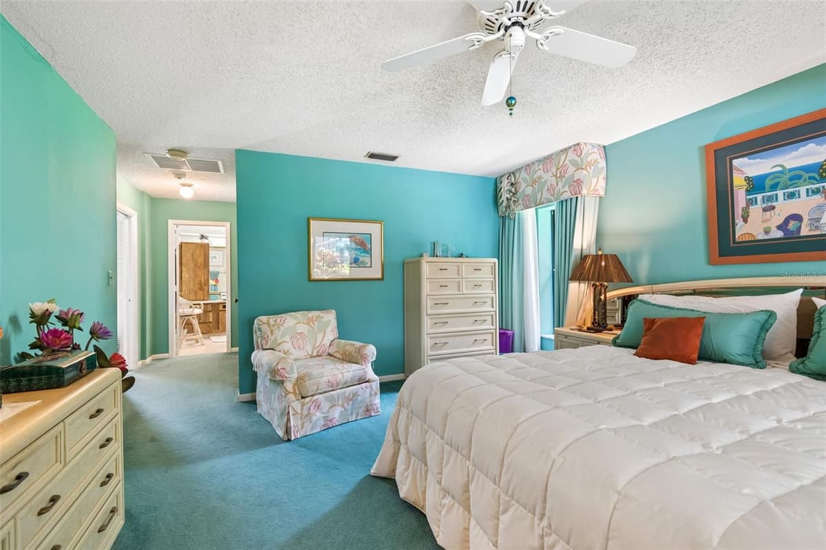2364 VIOLET PL — photo 17 of 39