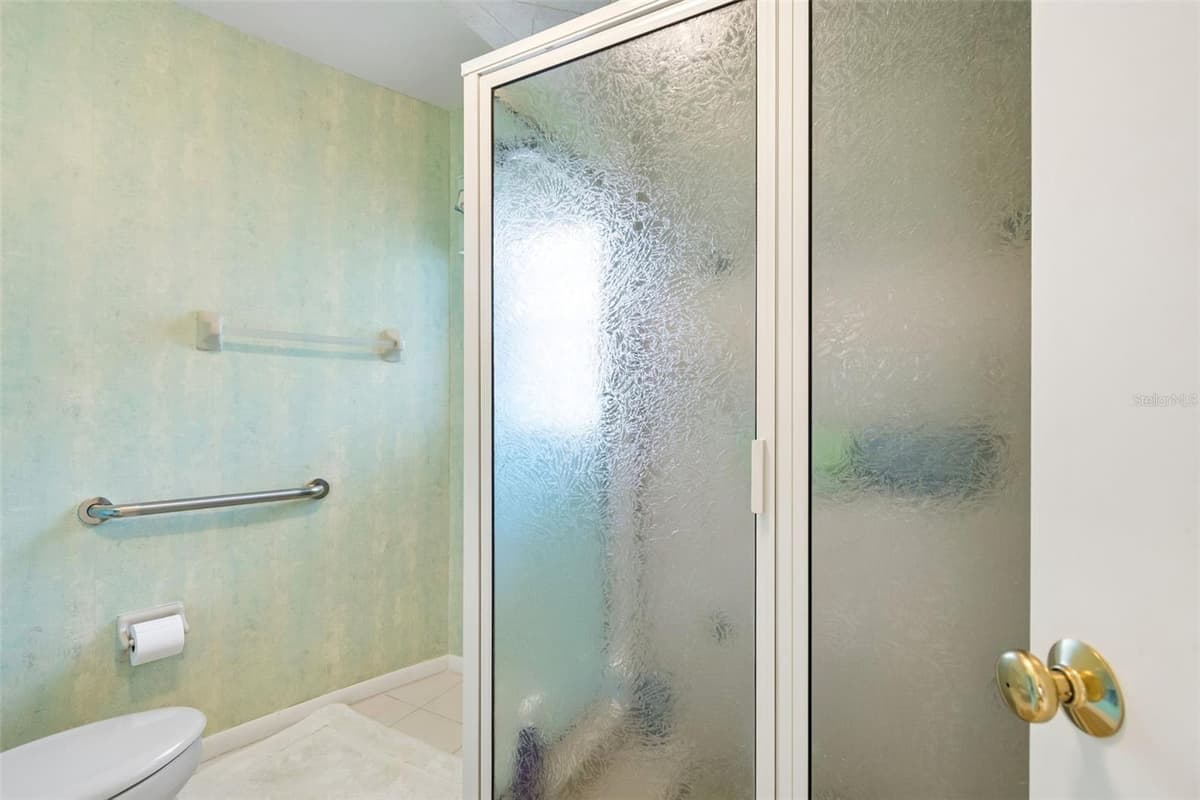 2364 VIOLET PL — photo 19 of 39