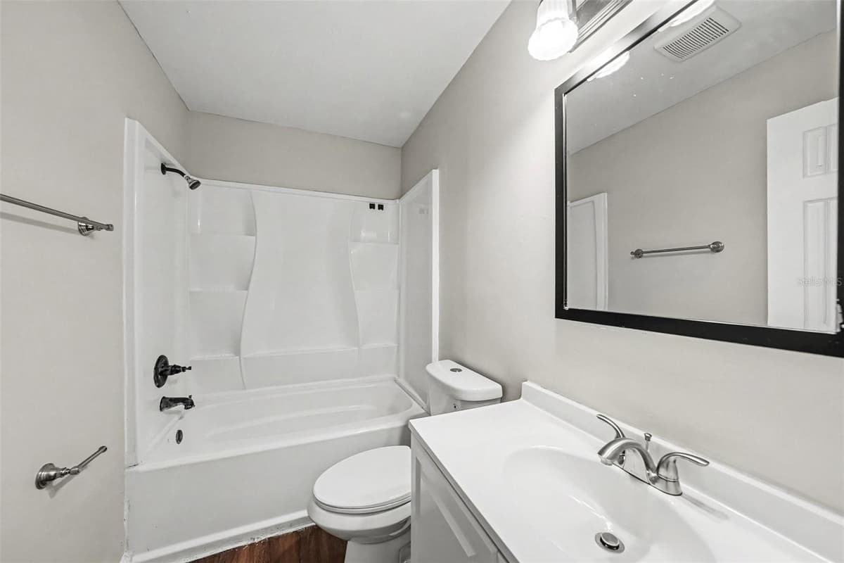 7623 BRAMBLEWOOD DRIVE — photo 12 of 14