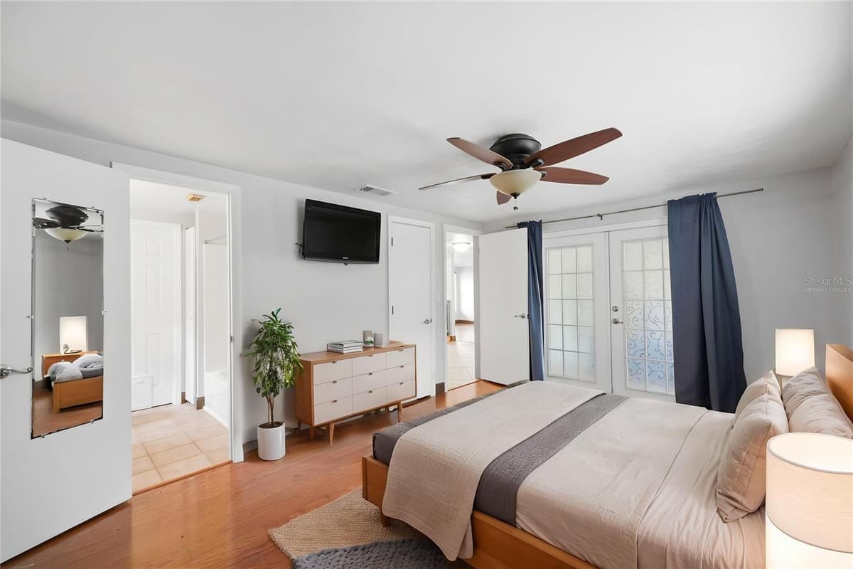 11105 ARECA DRIVE — photo 15 of 39
