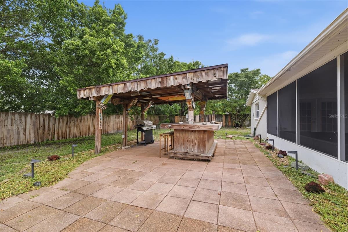 11105 ARECA DRIVE — photo 23 of 39