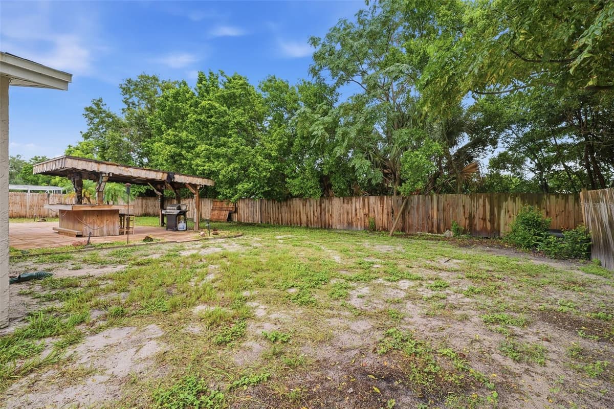 11105 ARECA DRIVE — photo 26 of 39