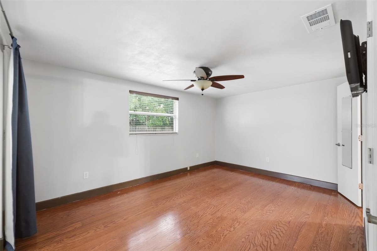 11105 ARECA DRIVE — photo 37 of 39