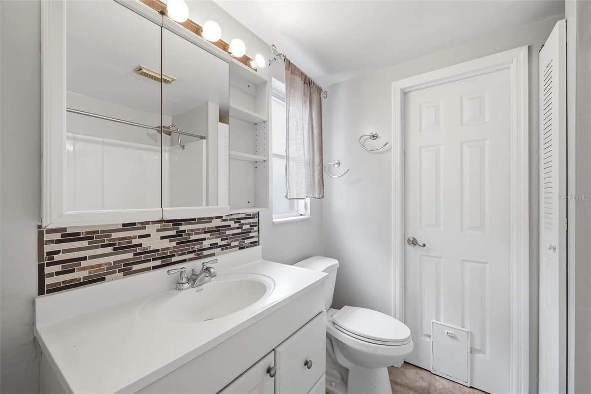11105 ARECA DRIVE — photo 39 of 39