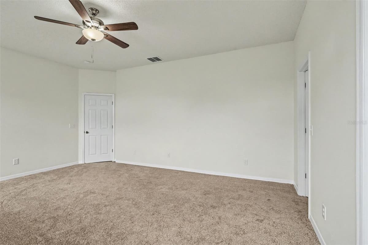 4542 GALLBERRY COURT — photo 6 of 16