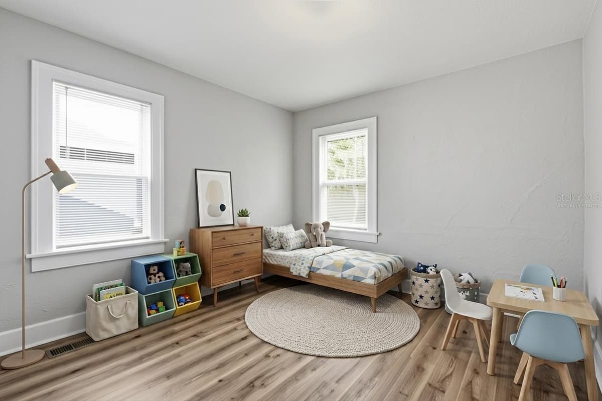 3745 16TH AVENUE — photo 9 of 51