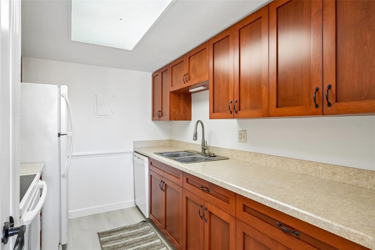 8911 BLIND PASS ROAD — photo 12 of 53
