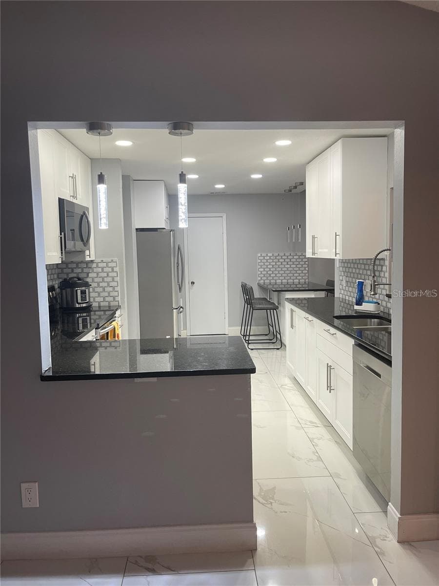 3140 TCU BOULEVARD — photo 8 of 19