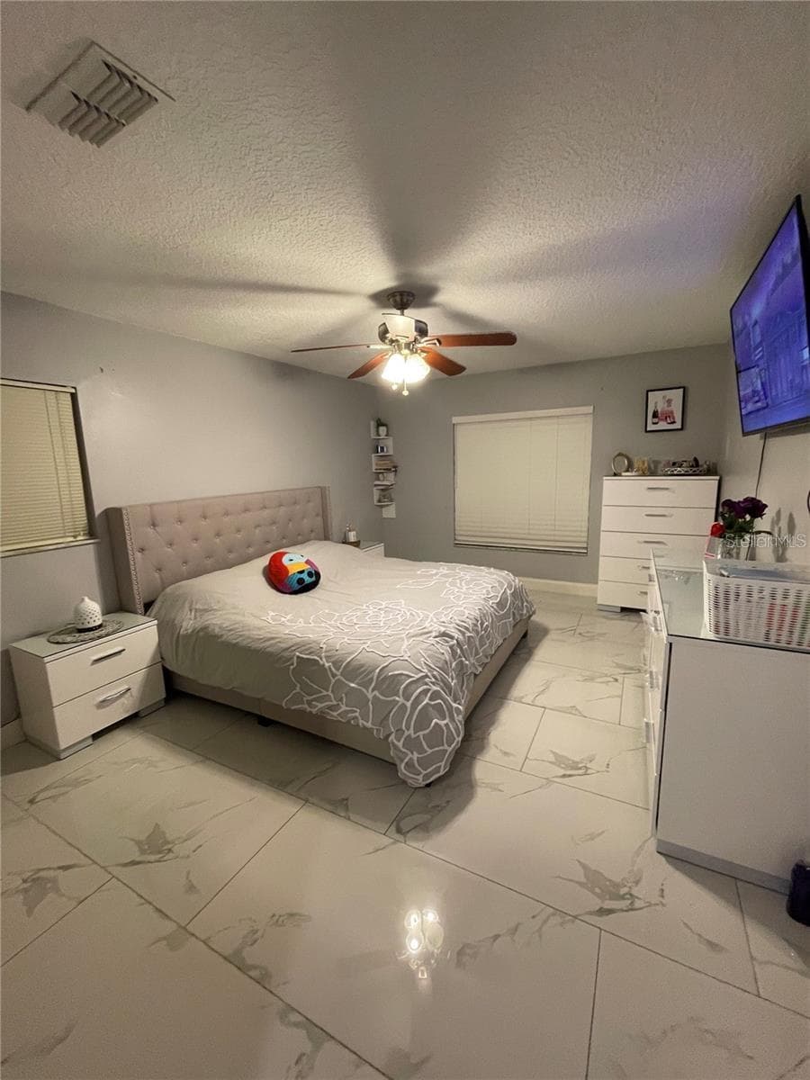 3140 TCU BOULEVARD — photo 13 of 19
