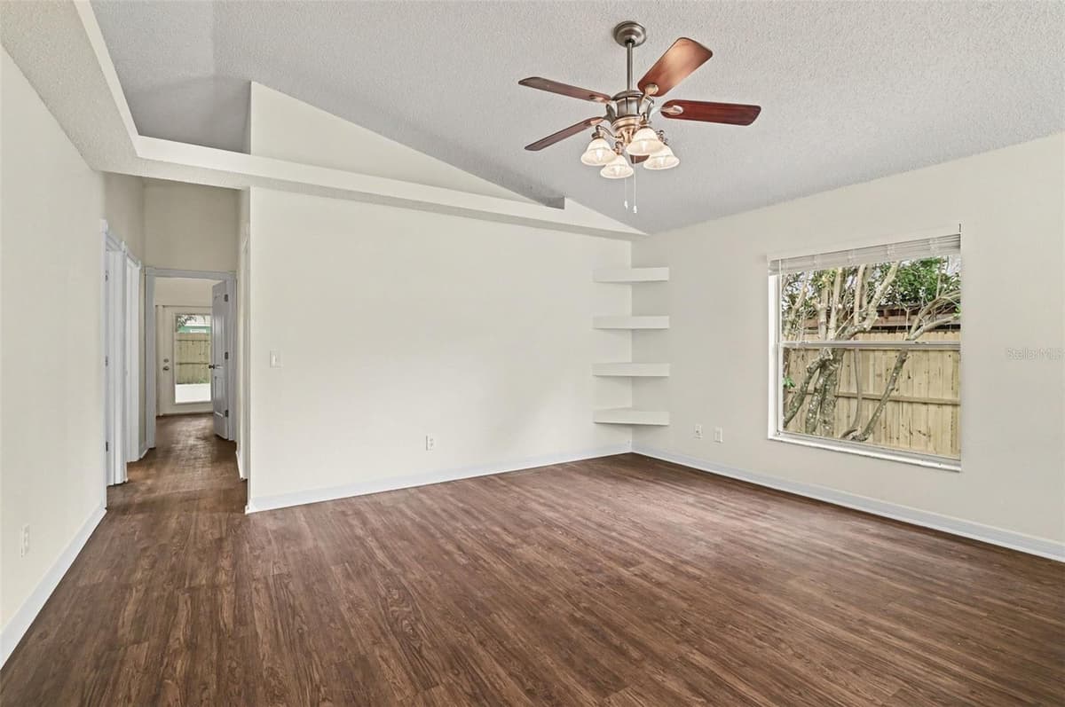 317 MCCOY VILLAGE COURT — photo 2 of 15
