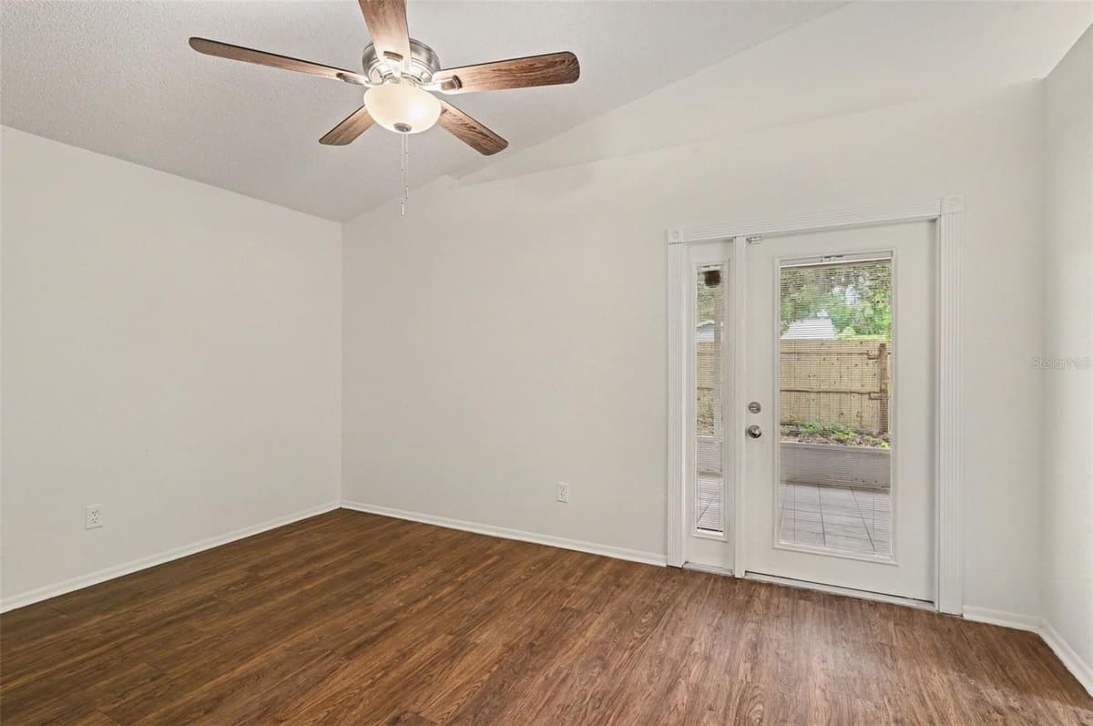 317 MCCOY VILLAGE COURT — photo 4 of 15