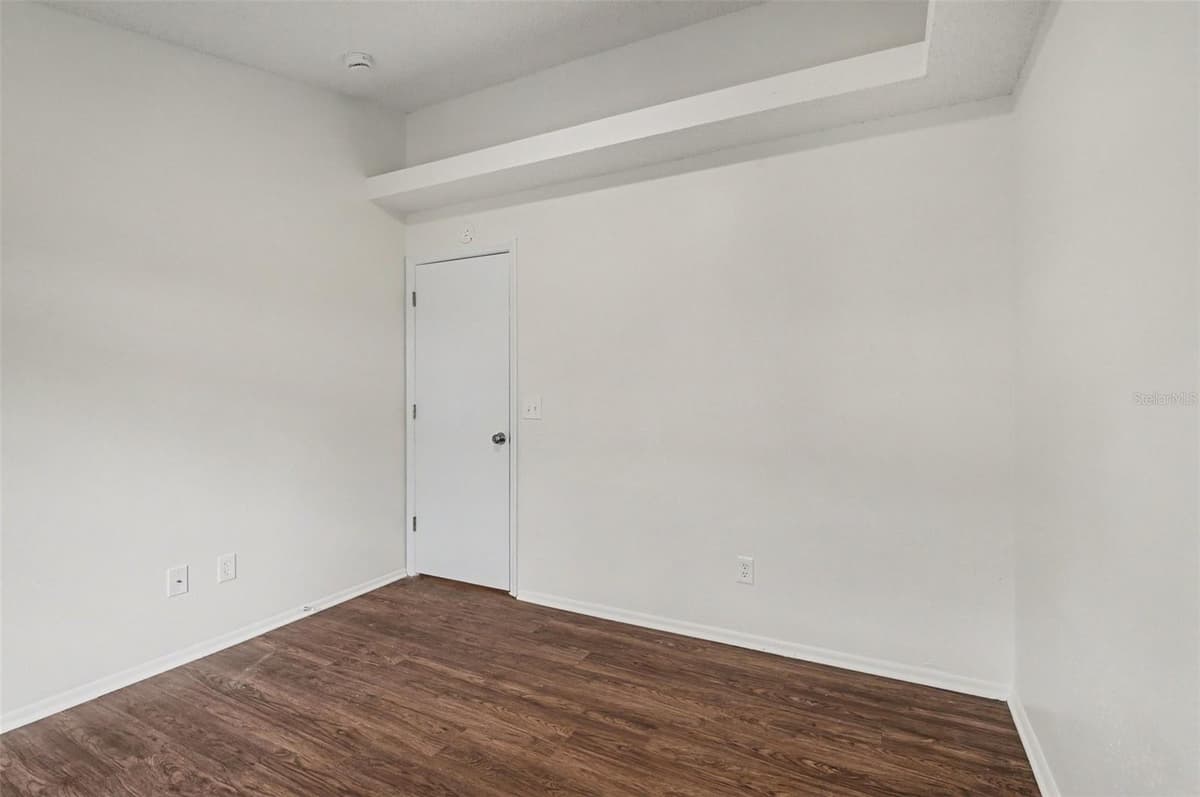 317 MCCOY VILLAGE COURT — photo 9 of 15