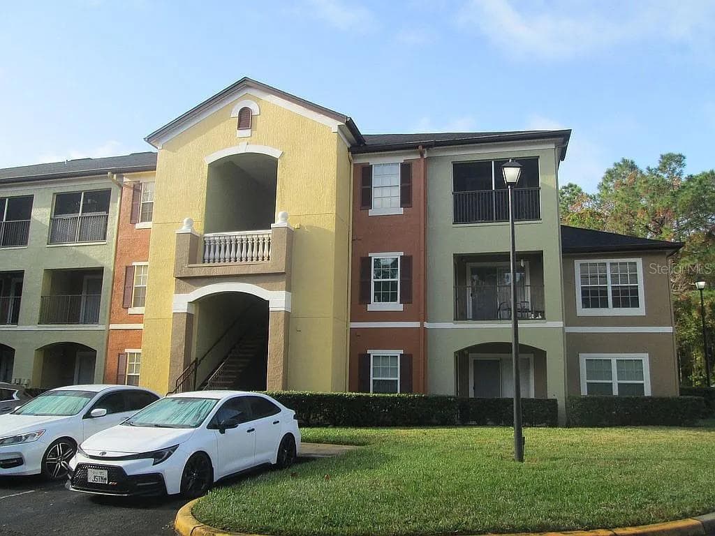 12500 CREST SPRINGS LANE — photo 1 of 24