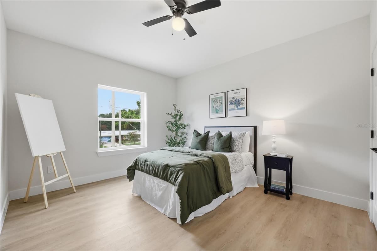 351 WILDMERE AVENUE — photo 38 of 64