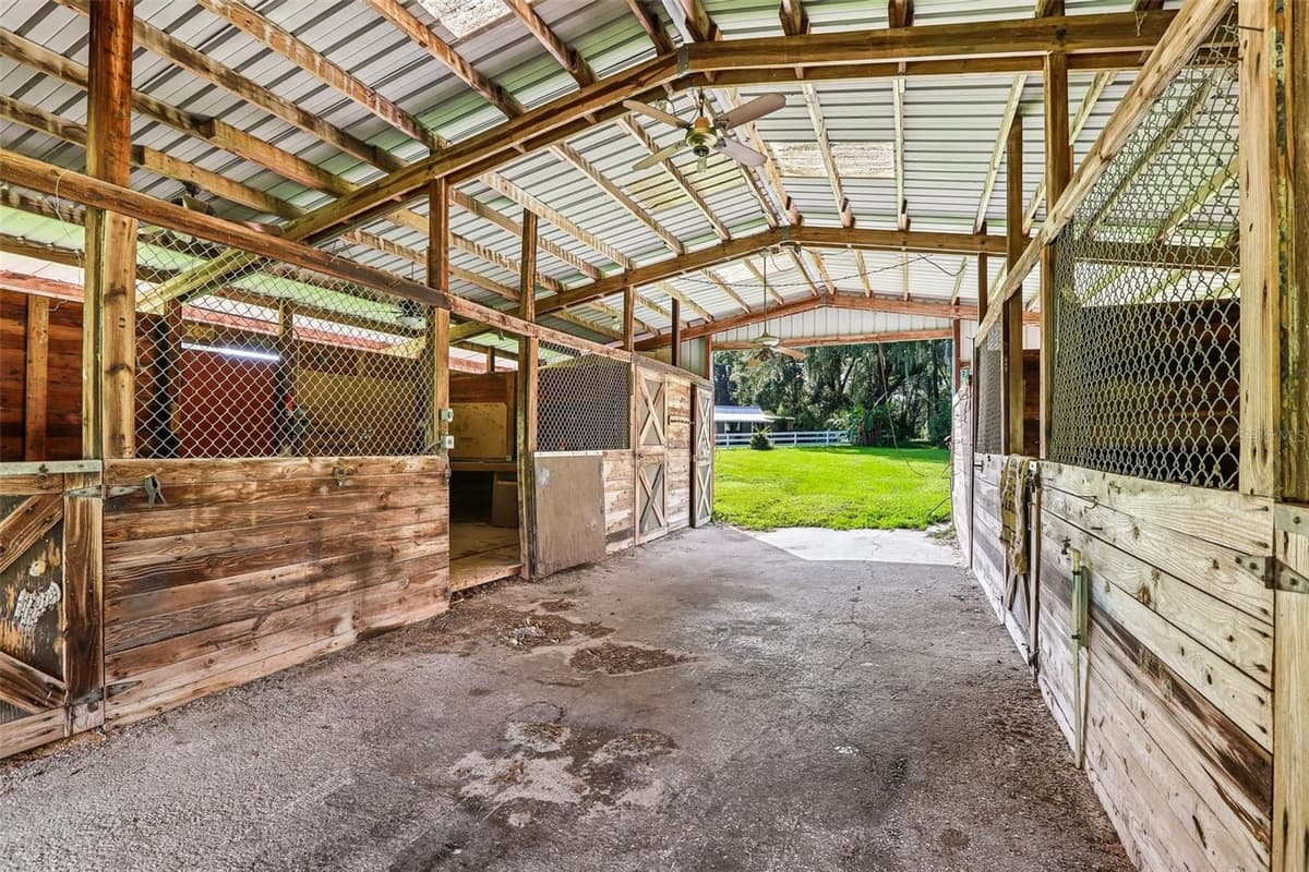 34951 EASTERLING ROAD — photo 74 of 91