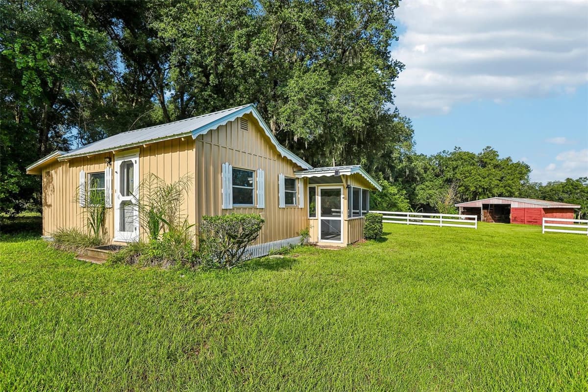34951 EASTERLING ROAD — photo 55 of 91