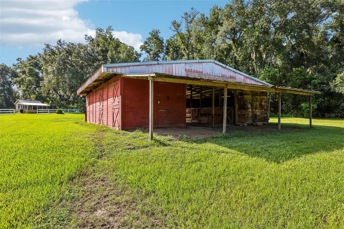 34951 EASTERLING ROAD — photo 77 of 91