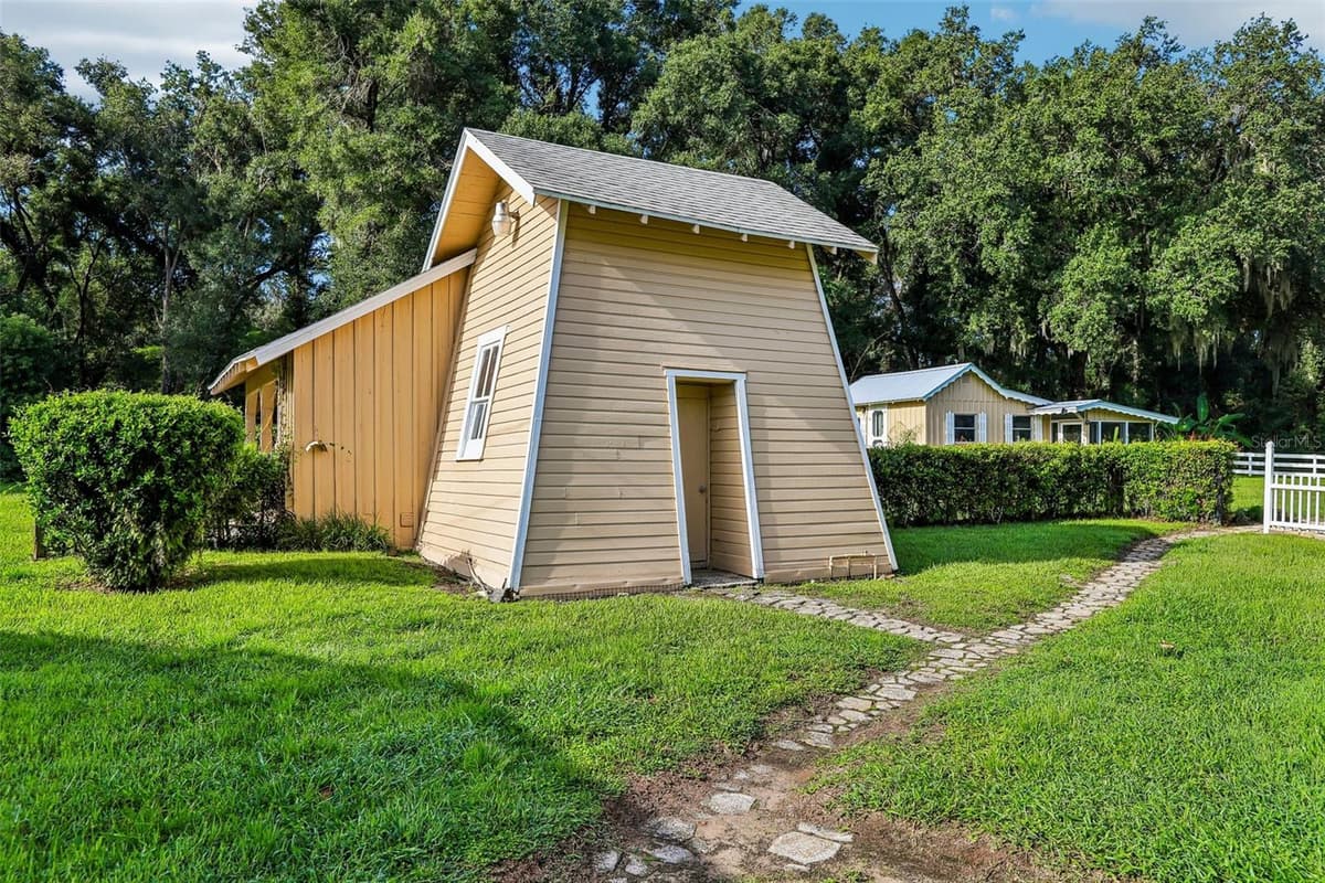 34951 EASTERLING ROAD — photo 69 of 91