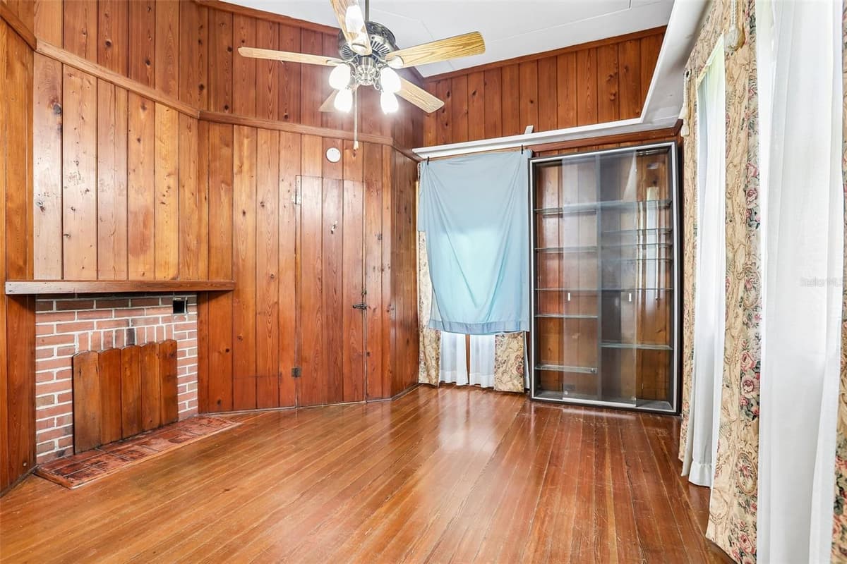 34951 EASTERLING ROAD — photo 14 of 91