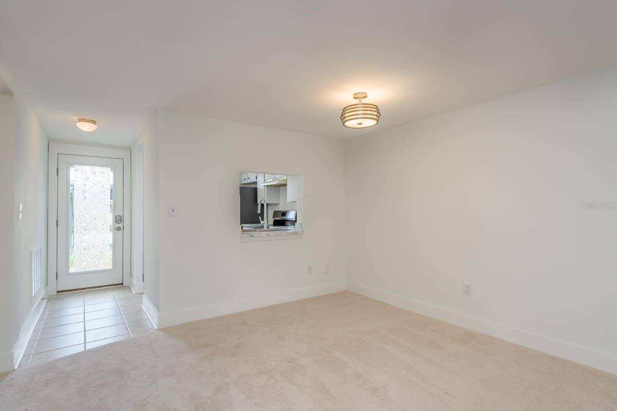 4347 RUSTIC DRIVE — photo 10 of 32