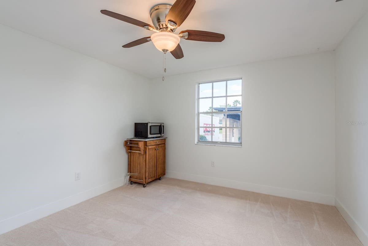 4347 RUSTIC DRIVE — photo 14 of 32